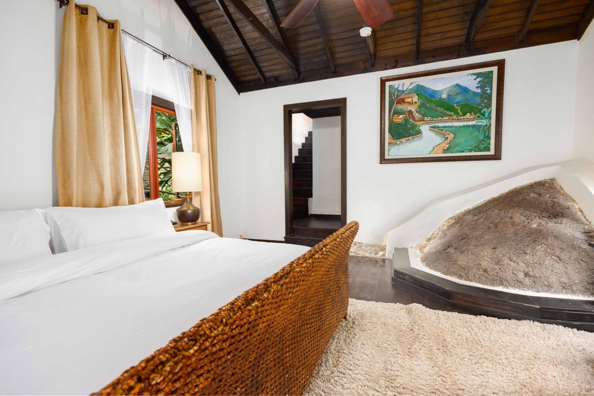 Serendipity Holistic Resort Spa Kingston Buitenkant foto
